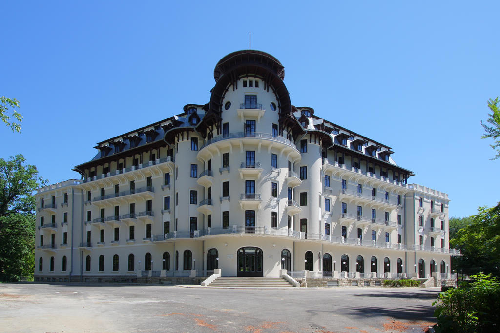 Hotel Palace Băile Govora Esterno foto